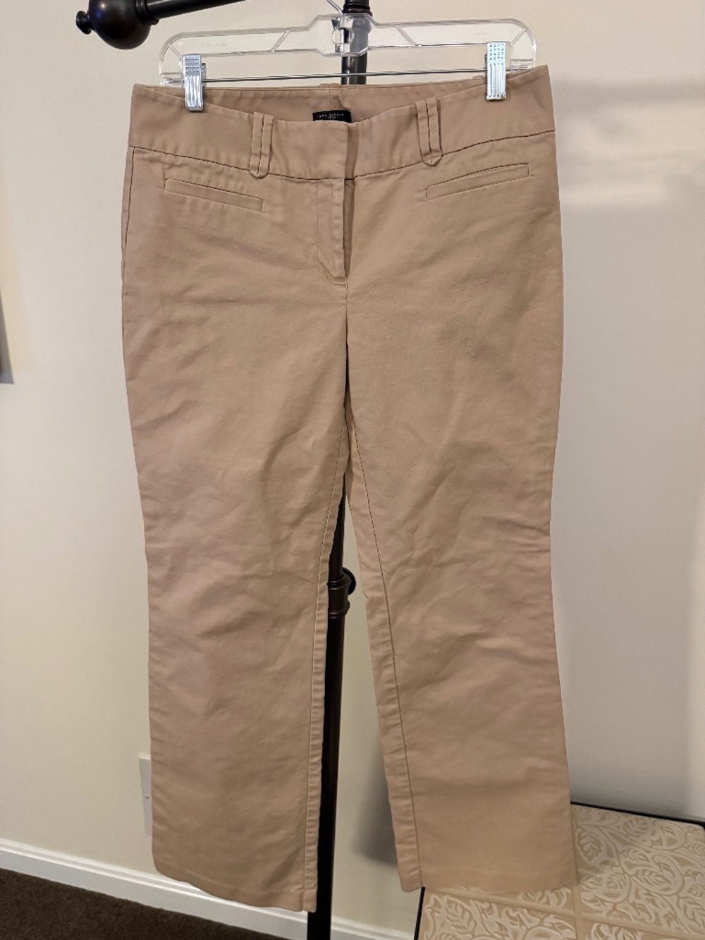 Ann Taylor Khaki Tan Trousers Mid Rise Career Dress Pants Size 8